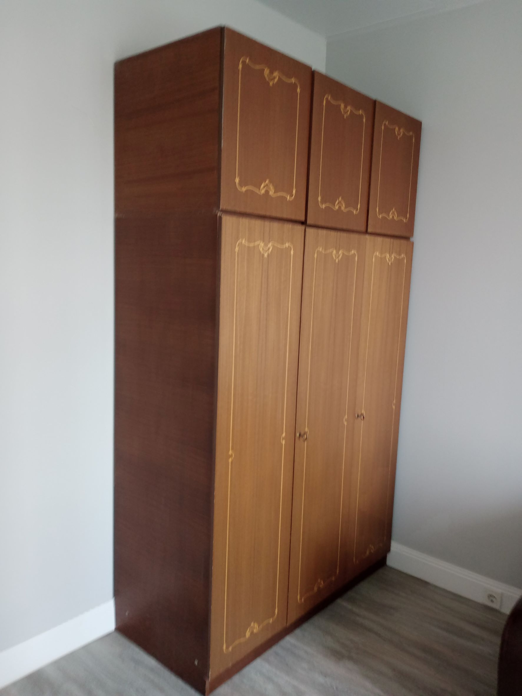 Шкафы Cabinet Furniture 035