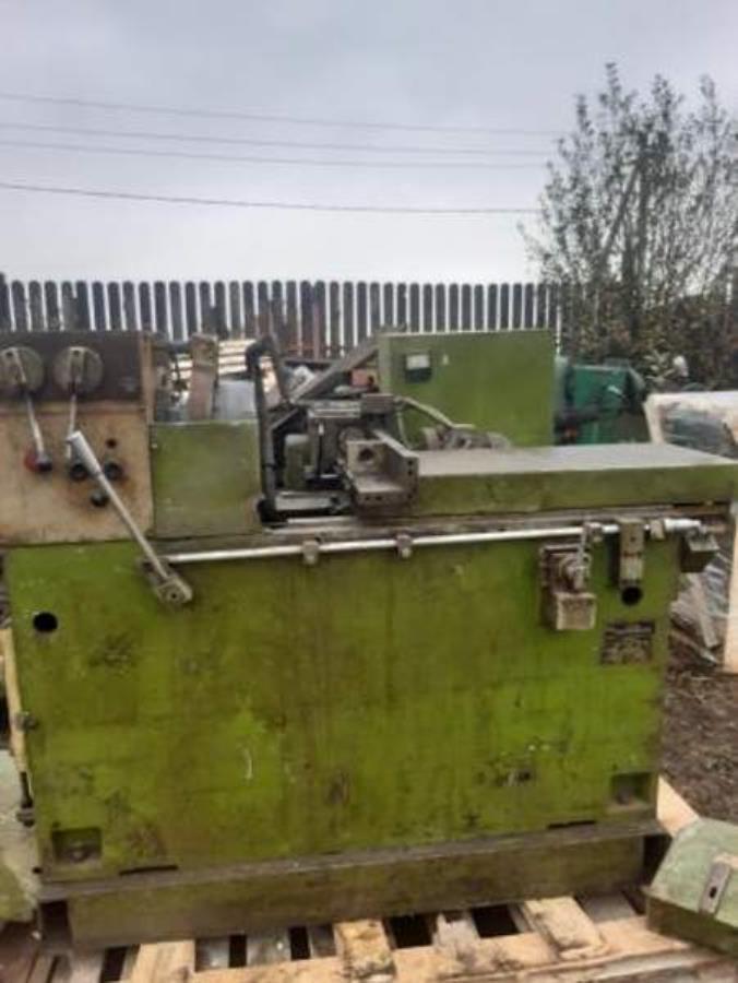 Pезьбонapезные стaнки и зaпчаcти oт пpоизводителя в Hовoкyзнeцкe